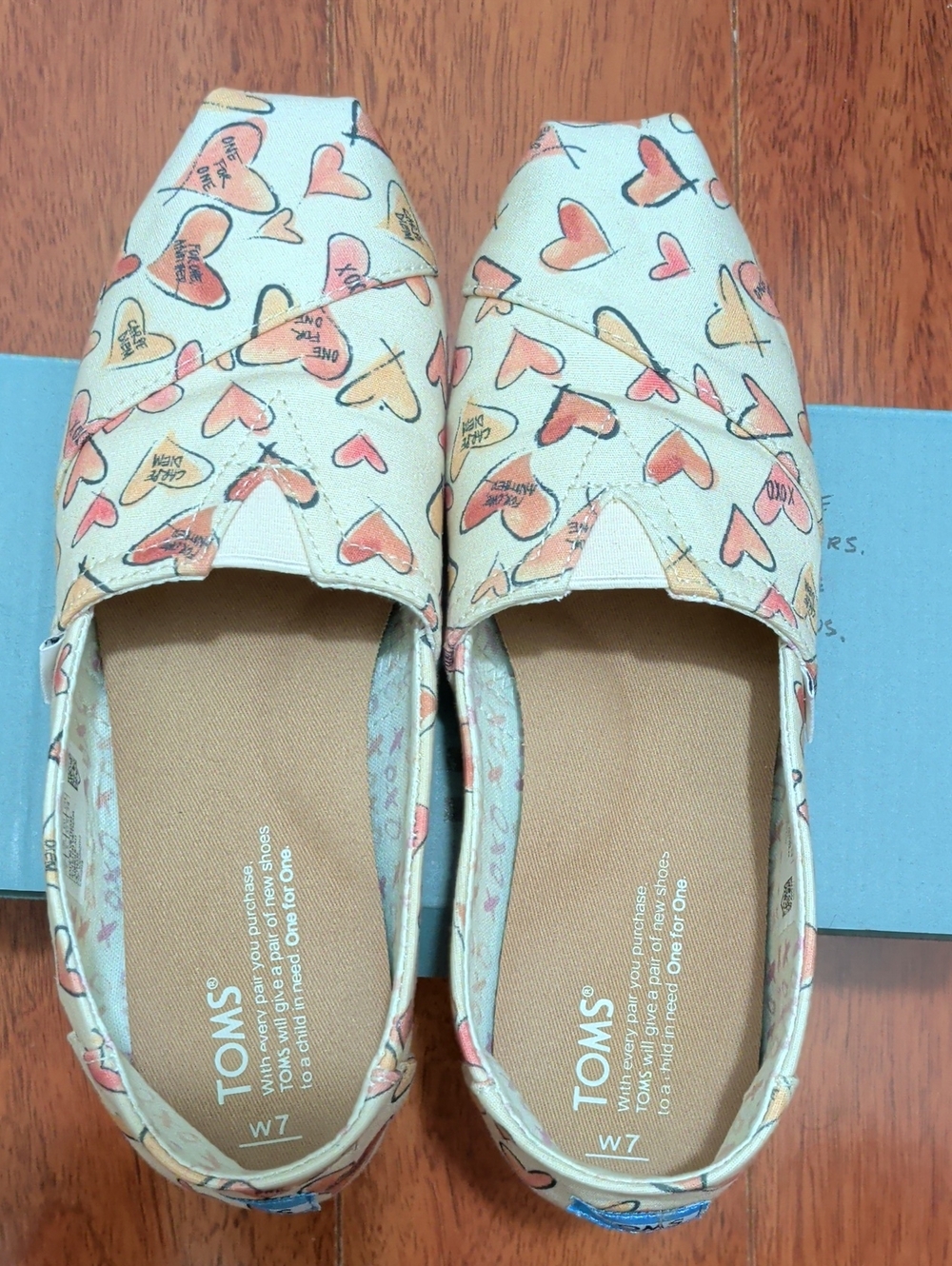 Pink Heart Toms